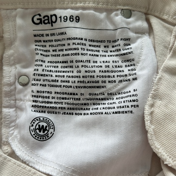 GAP Girlfriend Jeans SIZE 27R - Picture 7 of 9